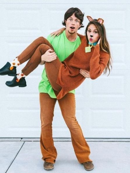 85 Amazing Halloween Costume Ideas To Make You Stand Out - shaggy and scoob