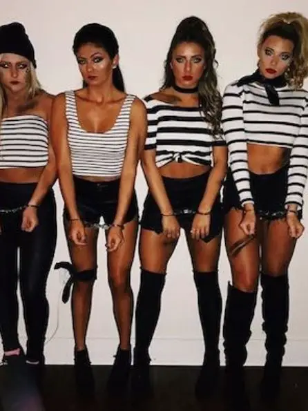 85 Amazing Halloween Costume Ideas To Make You Stand Out -robbers