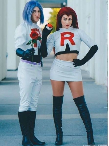 30 Amazing Halloween Costume Ideas for Duos You Will Want To copy- team rocket