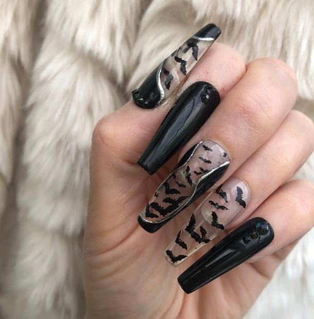 70 Awesome Halloween Nails That Will Blow Your Mind