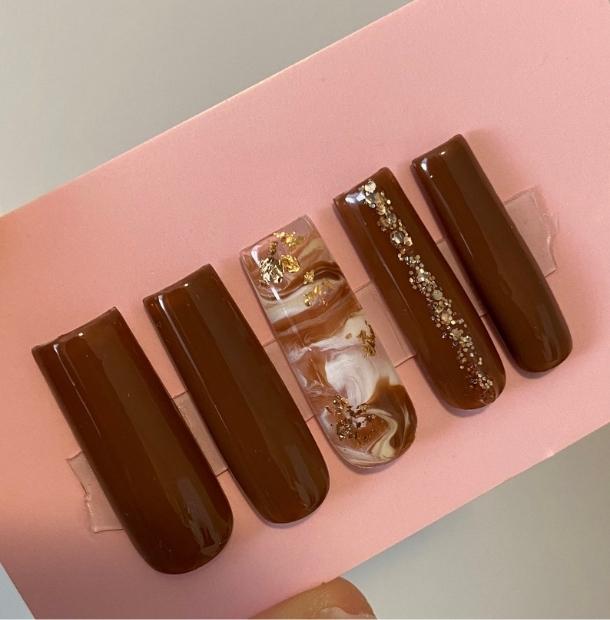 40 Best Fall Nail Designs You’ll Obsess Over | Autumn Nail Designs