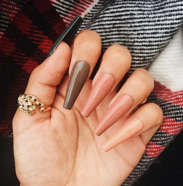 40 Best Fall Nail Designs You’ll Obsess Over | Autumn Nail Designs