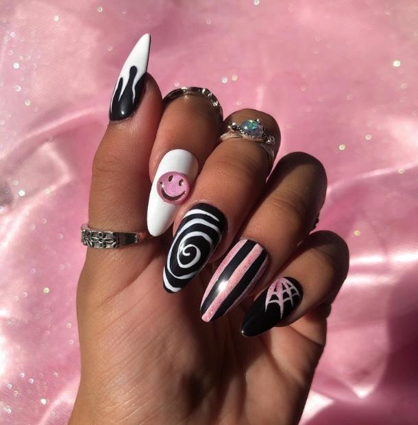 70 Awesome Halloween Nails That Will Blow Your Mind