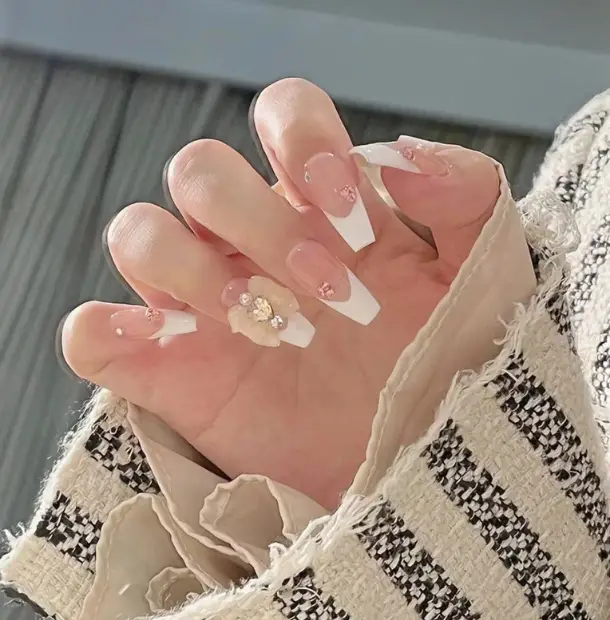 45 Stunning Cute Nail Designs You'll Love in 2023