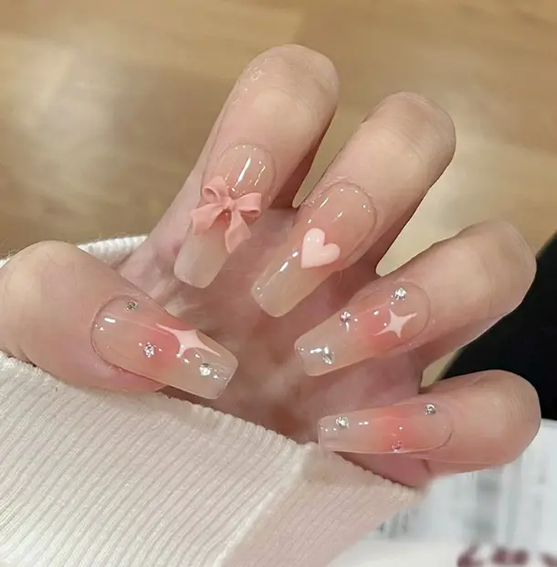 45 Stunning Cute Nail Designs You'll Love in 2023